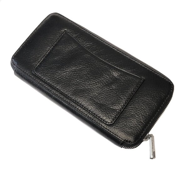 HOBO Handbags - HOBO International NWOT Zip Around Wallet